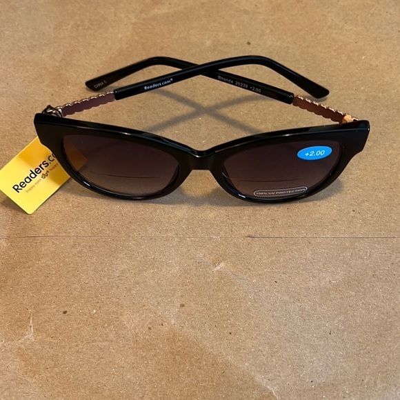 Readers.com bifocal sunglasses. 2.00. Black with rose gold accents. - Picture 2 of 5
